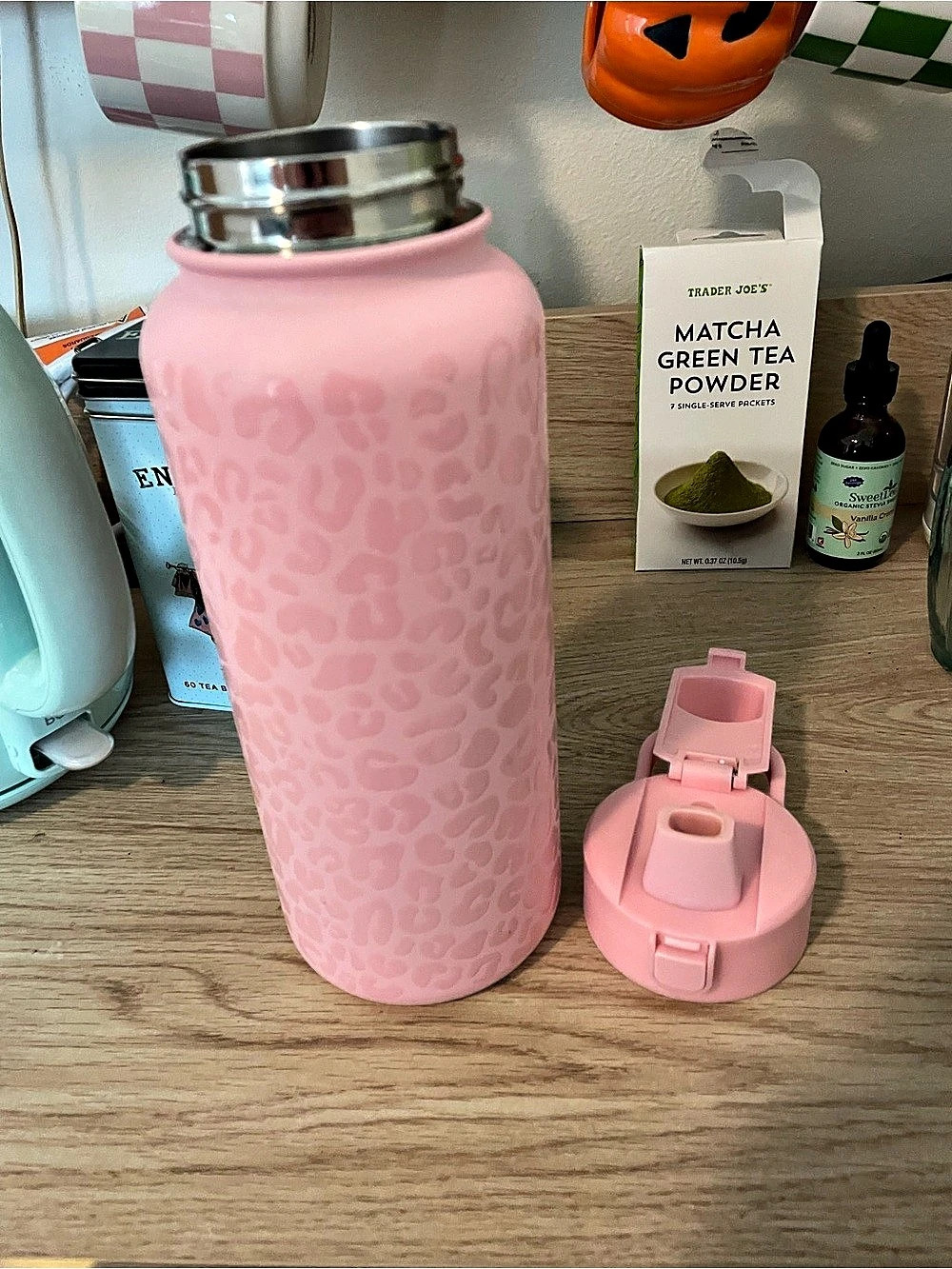 SLM Pink Leopard Print Water Bottle NWT